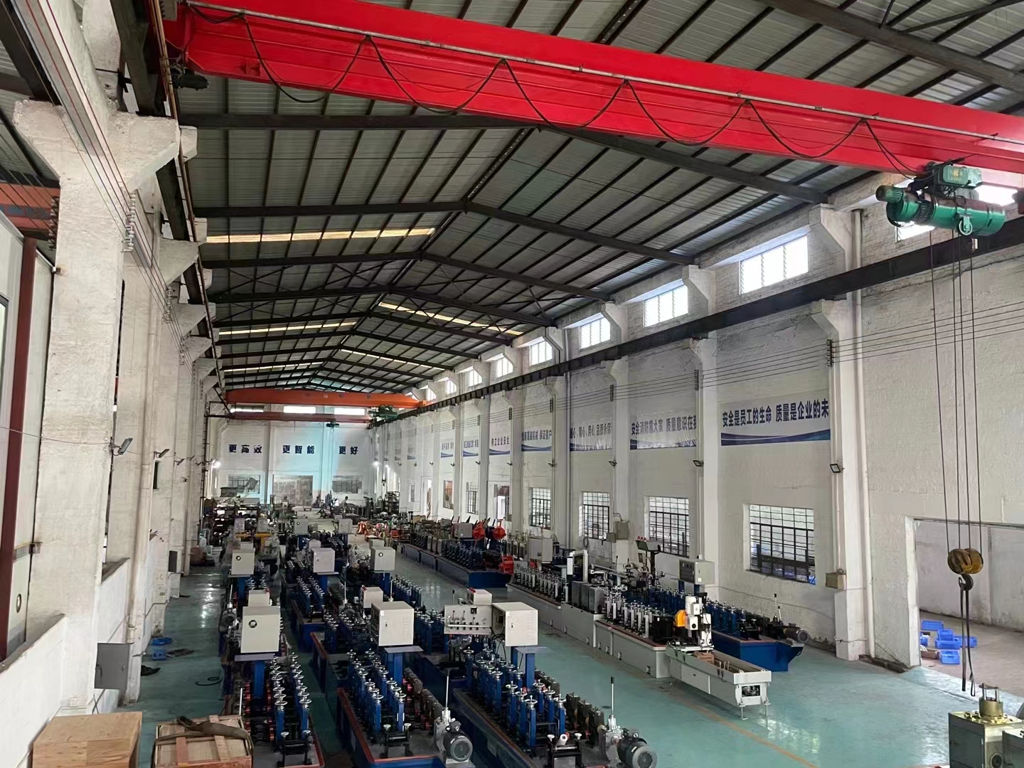 Stainless steel tube mill